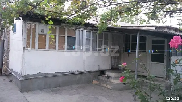 Satılır 3 otaqlı həyət evi