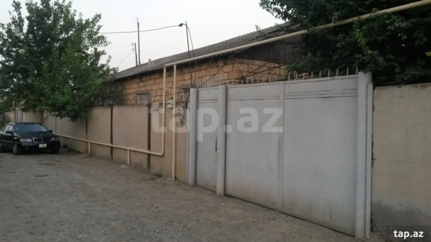 Satılır 3 otaqlı həyət evi