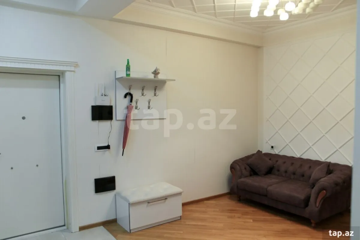 Kirayə verilir 3 otaqlı yeni tikili 115 m²