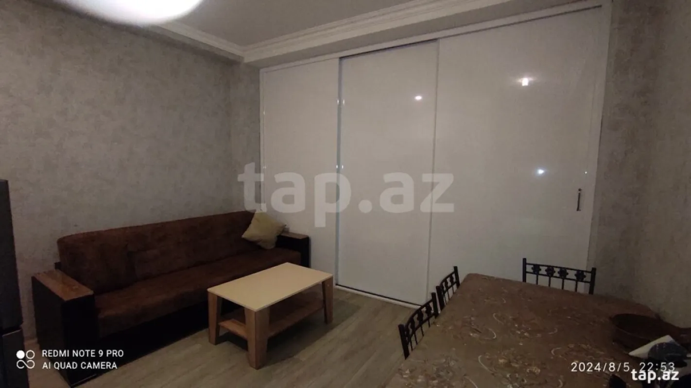 Kirayə verilir 2 otaqlı yeni tikili 47 m²