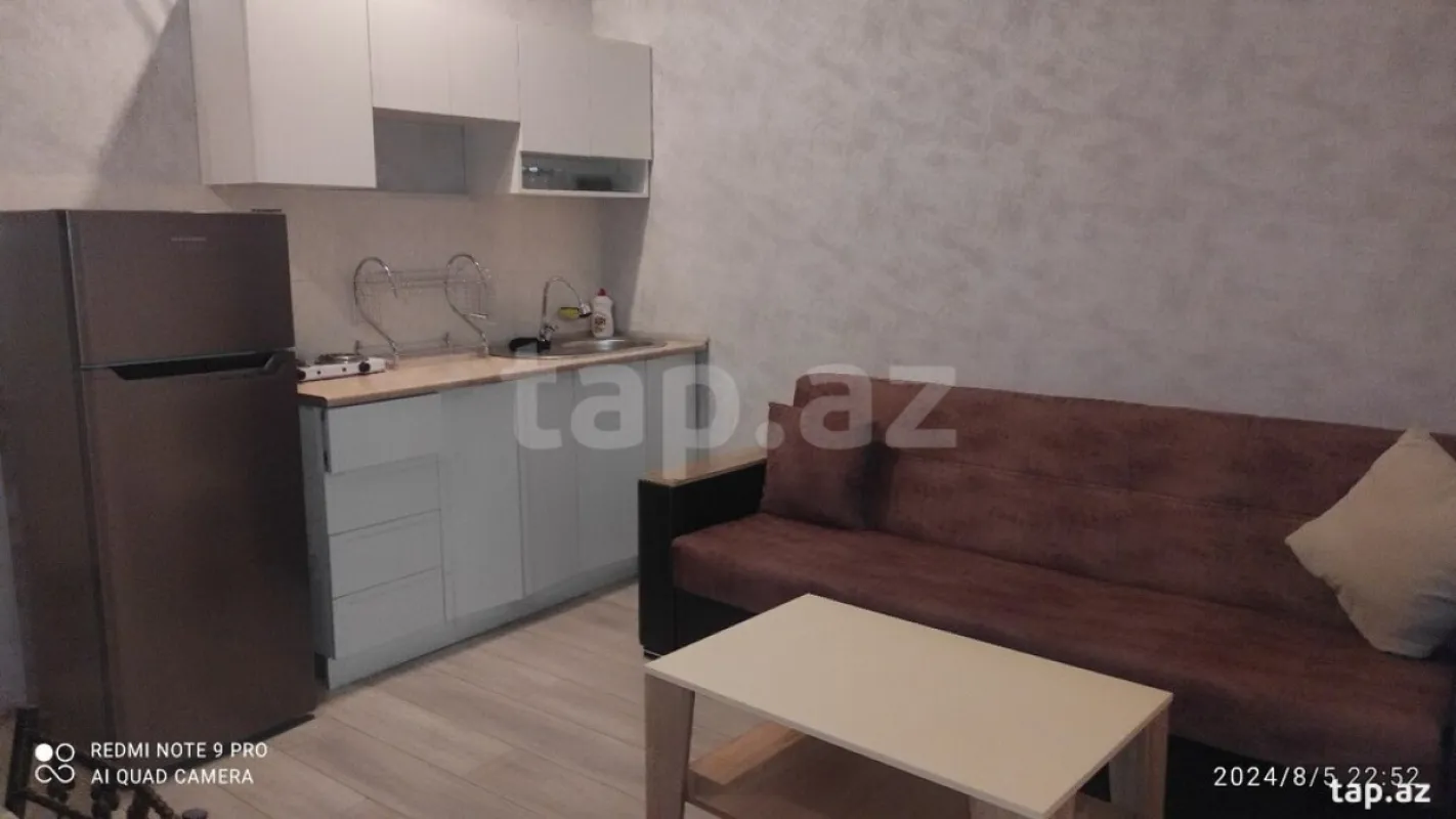 Kirayə verilir 2 otaqlı yeni tikili 47 m²
