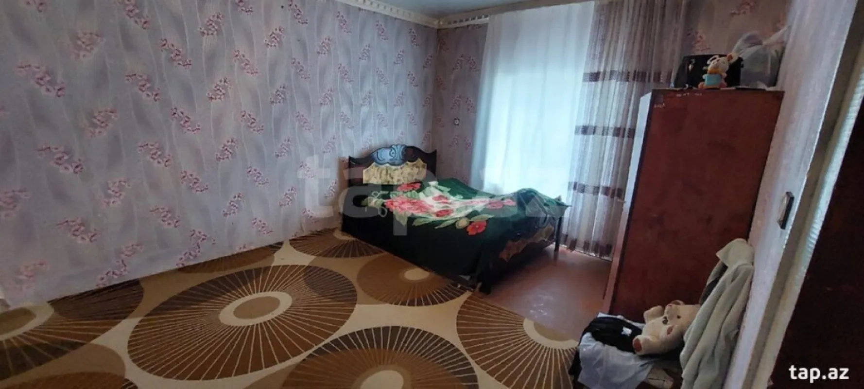 Satılır 4 otaqlı həyət evi