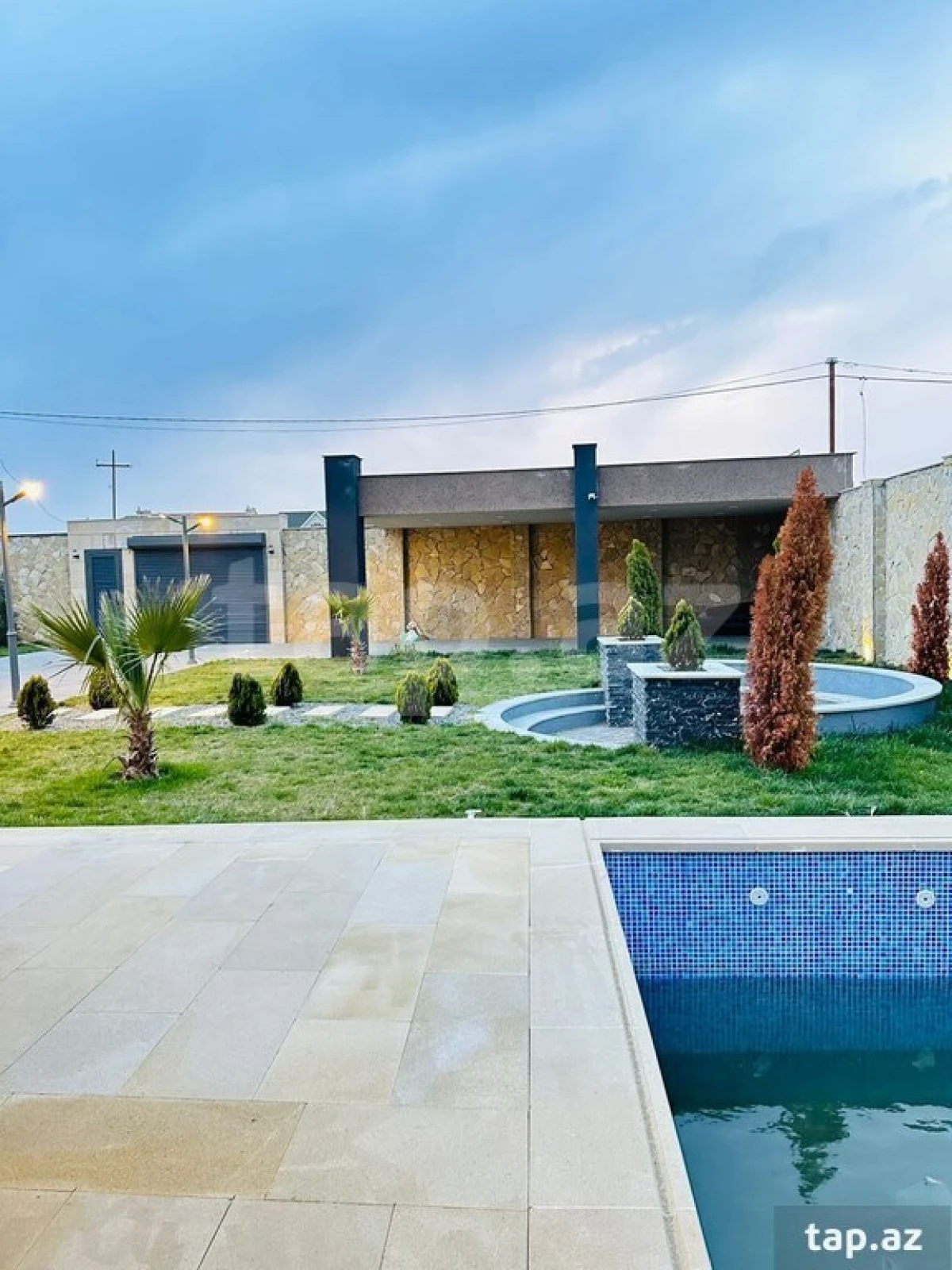 Kirayə verilir 4 otaqlı həyət evi