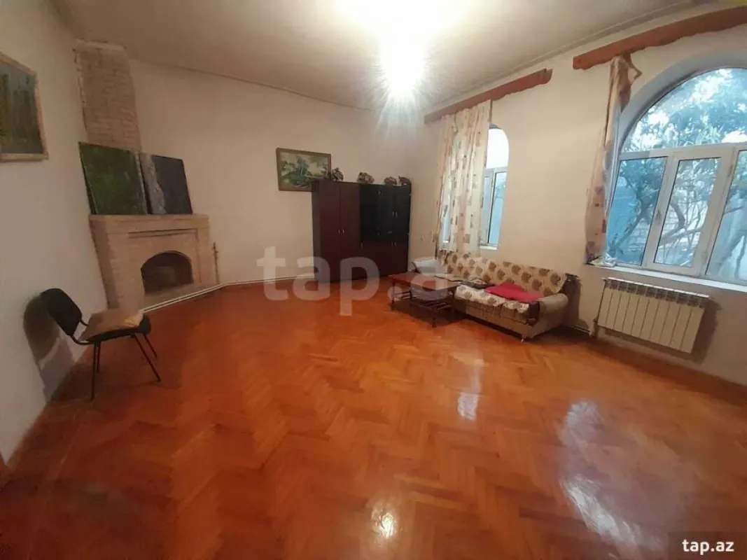 Kirayə verilir 3 otaqlı həyət evi