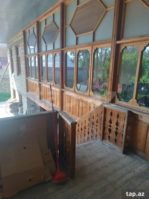 Satılır 4 otaqlı həyət evi