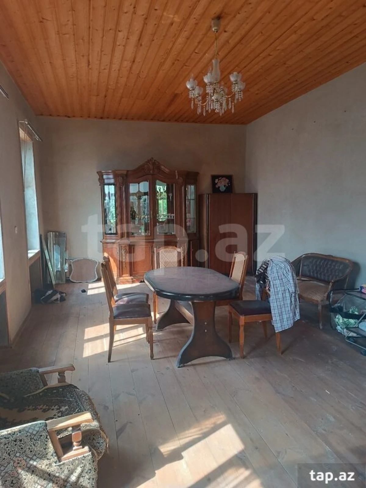 Satılır 4 otaqlı həyət evi