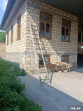 Satılır 4 otaqlı həyət evi