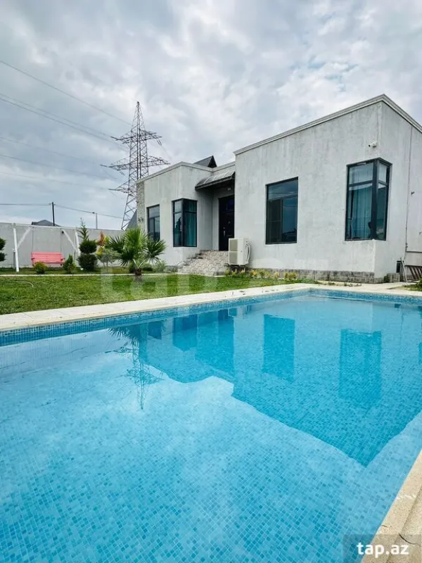 Kirayə verilir 4 otaqlı həyət evi 150 m²