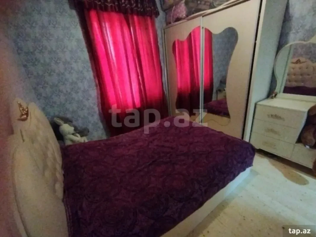 Satılır 4 otaqlı həyət evi 100 m²