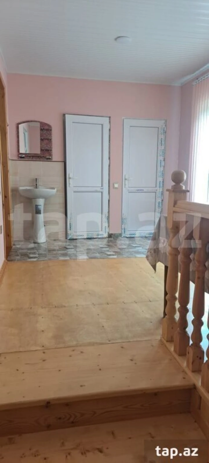 Kirayə verilir 2 otaqlı həyət evi