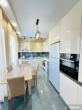 Kirayə verilir 4 otaqlı həyət evi 150 m²