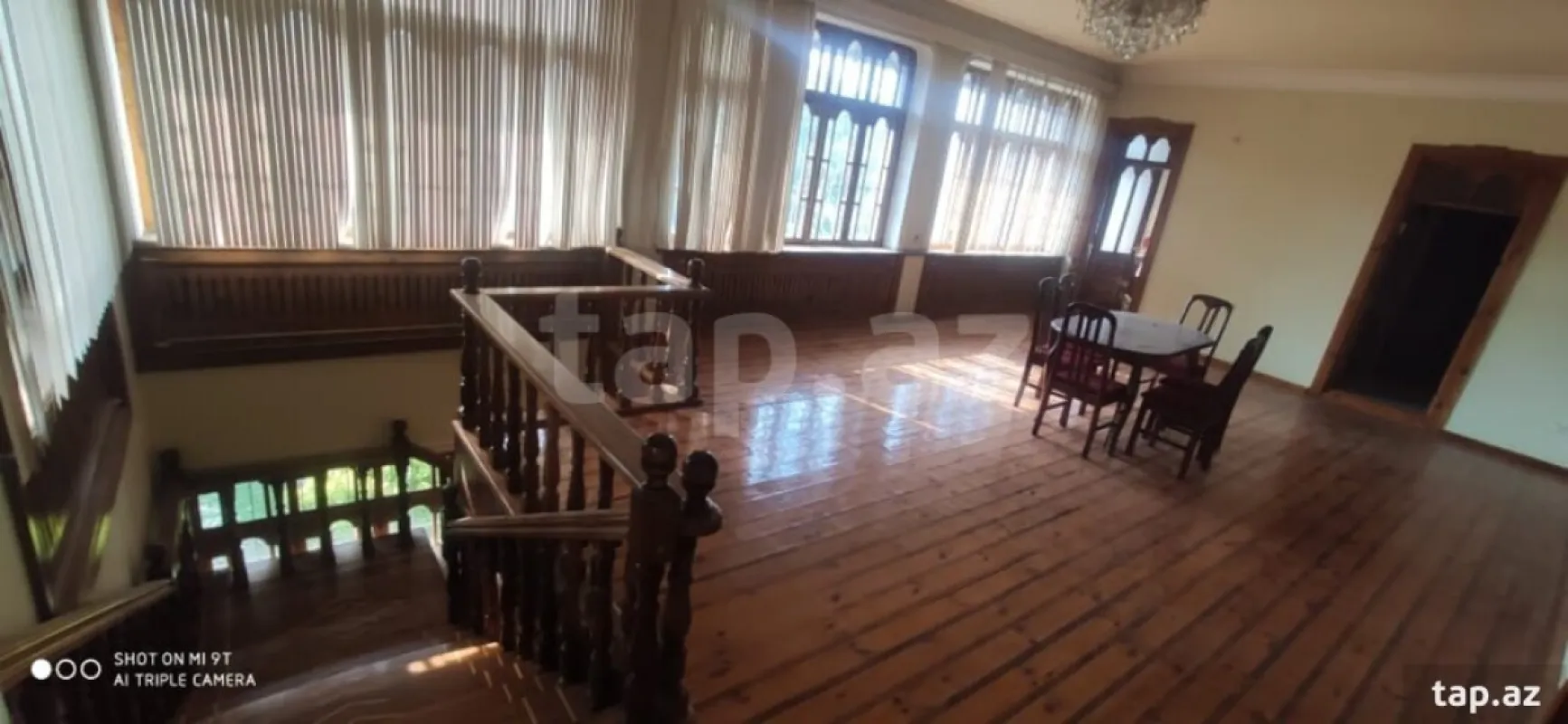 Satılır 6 otaqlı həyət evi