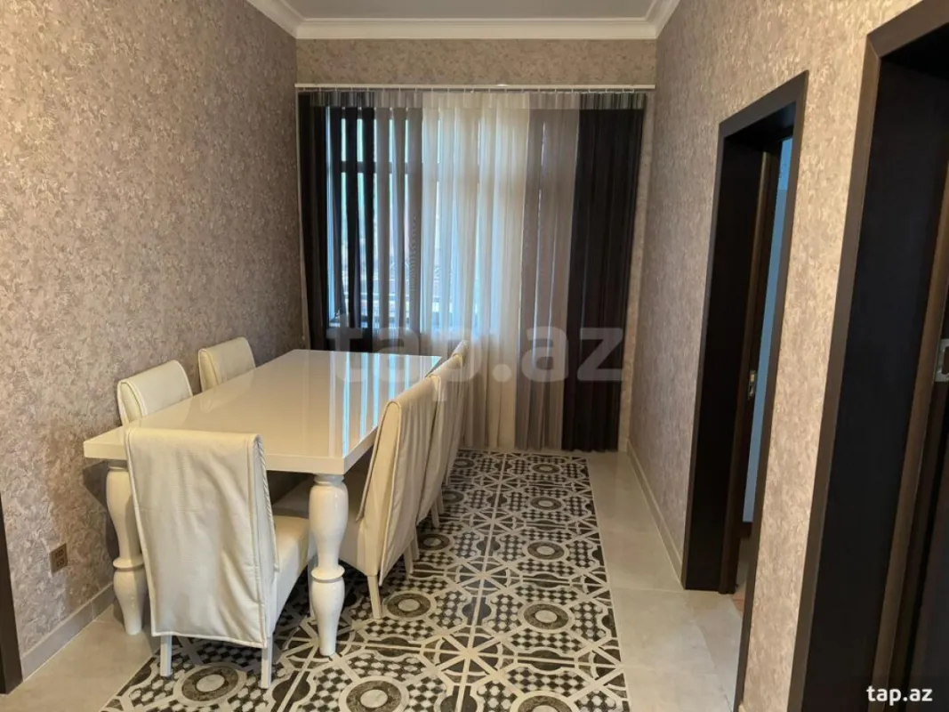 Satılır 5 otaqlı həyət evi