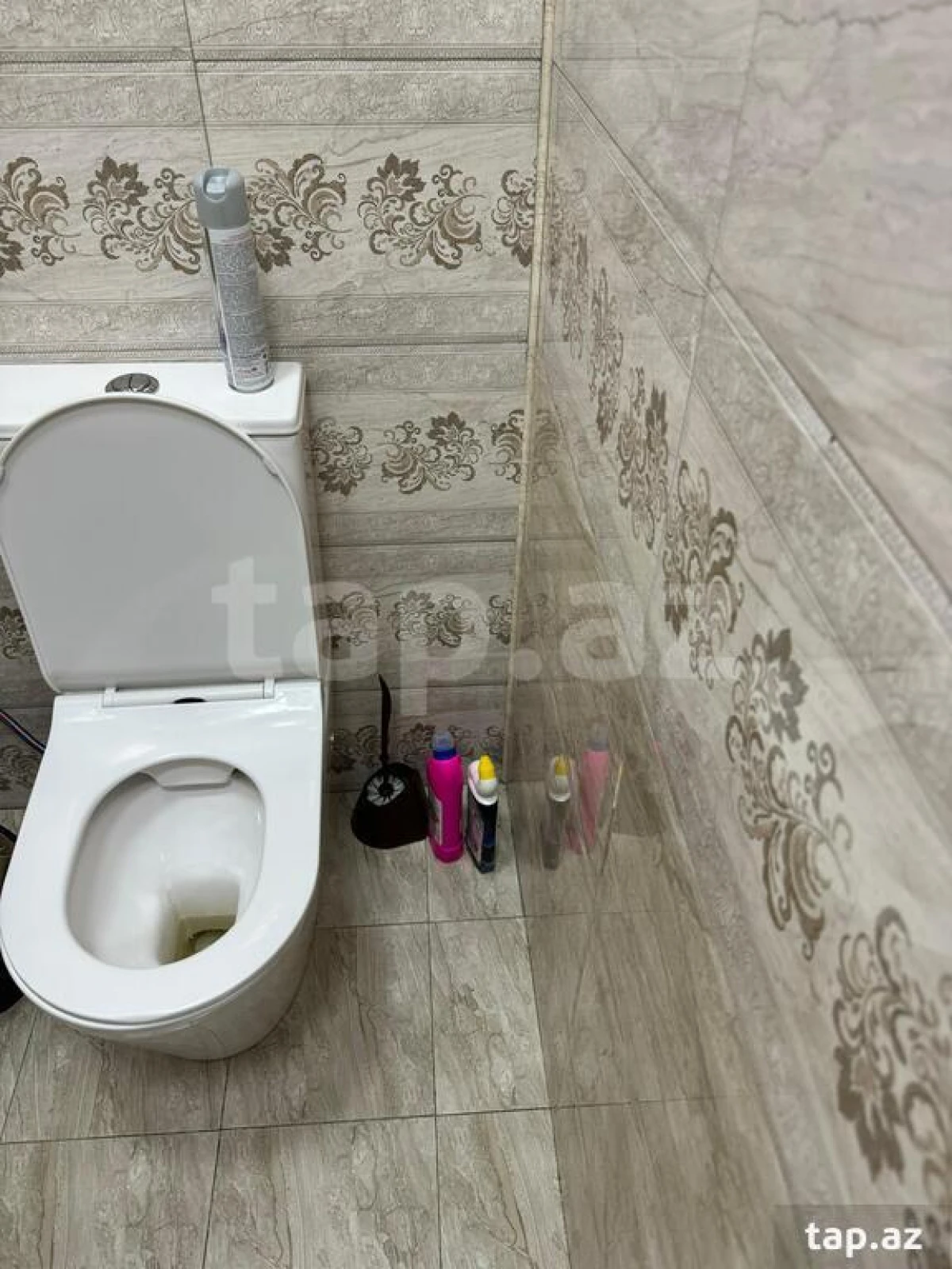 Satılır 5 otaqlı həyət evi