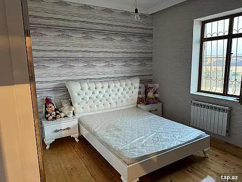 Satılır 5 otaqlı həyət evi