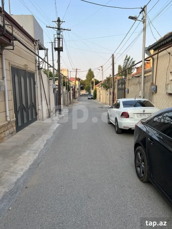 Satılır 6 otaqlı həyət evi