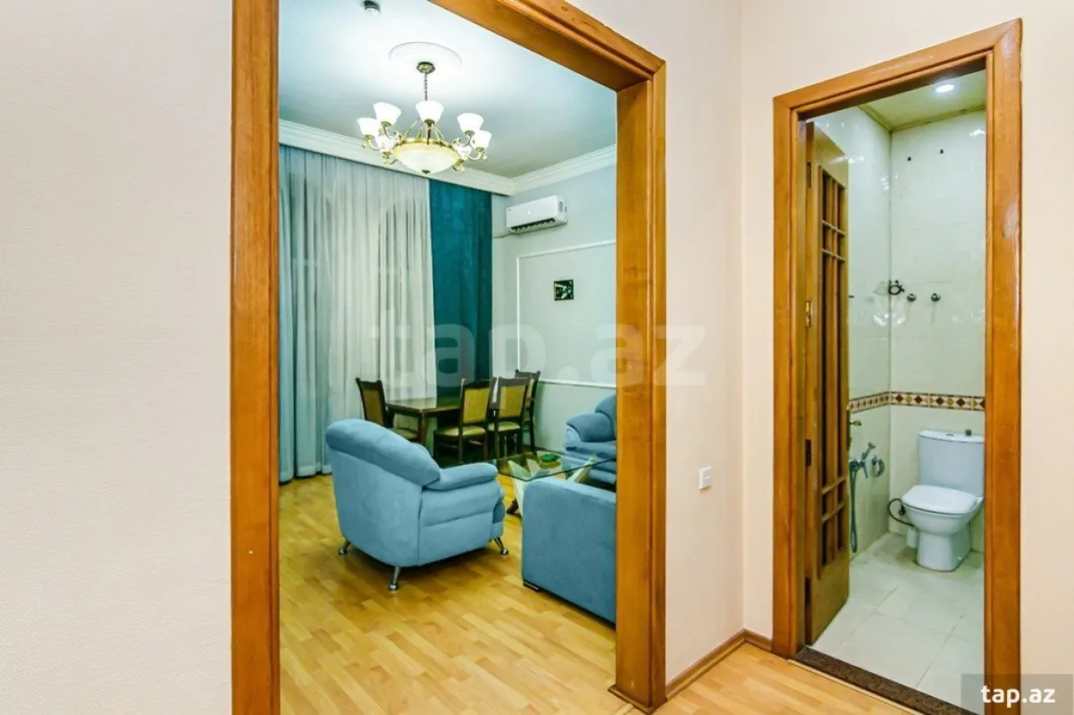 Kirayə verilir 2 otaqlı mənzil 75 m²