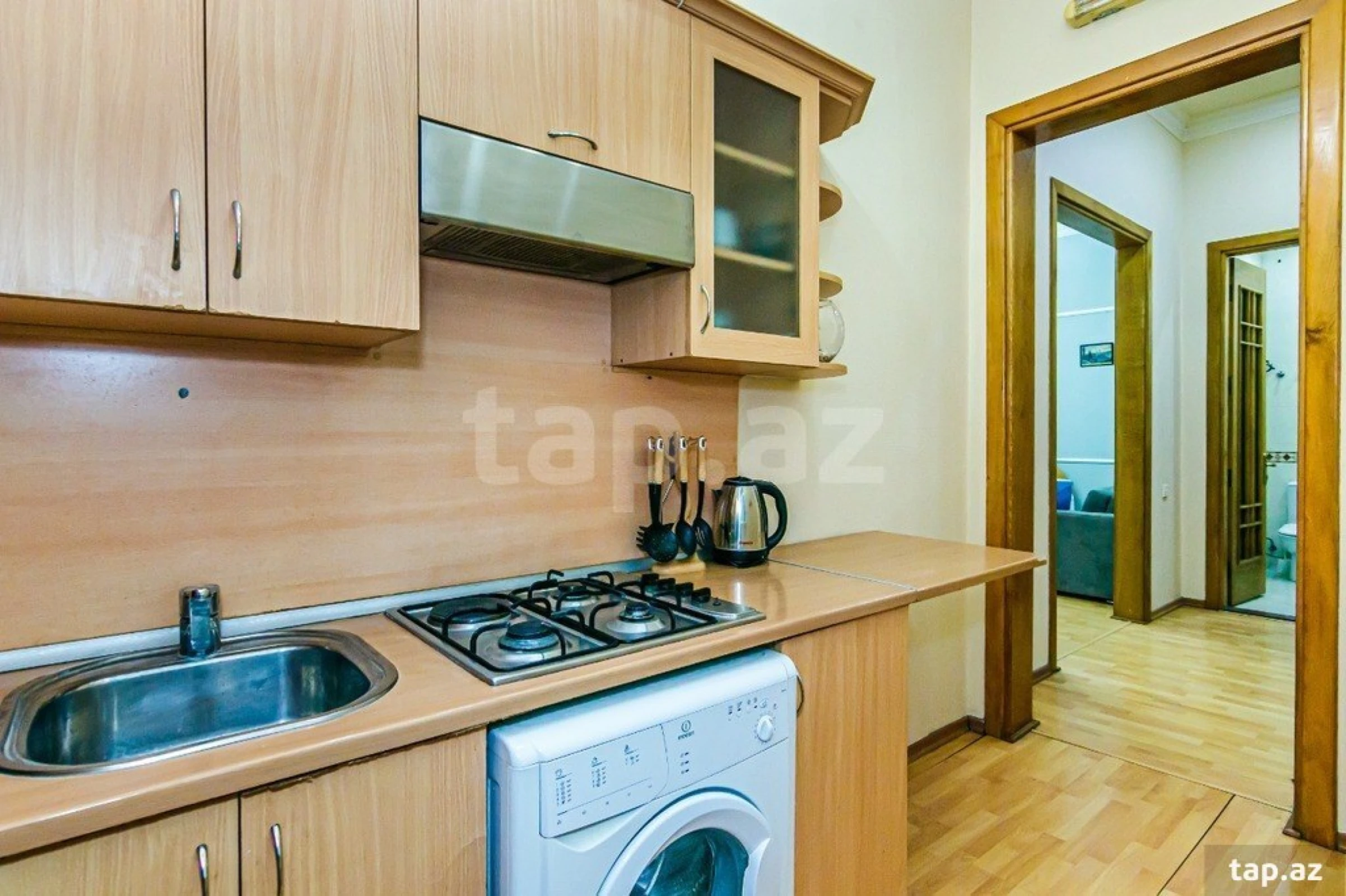 Kirayə verilir 2 otaqlı mənzil 75 m²