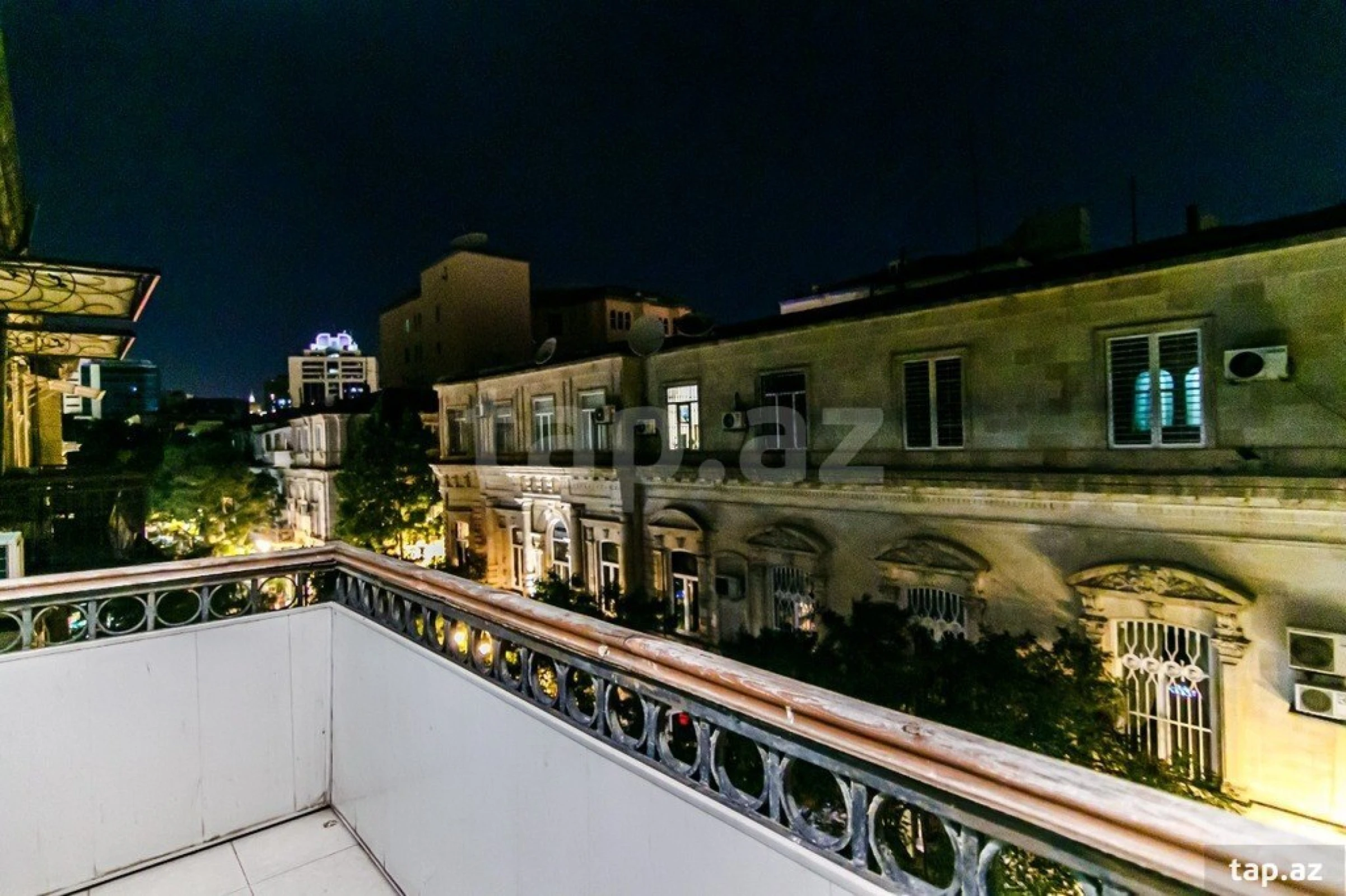 Kirayə verilir 2 otaqlı mənzil 75 m²