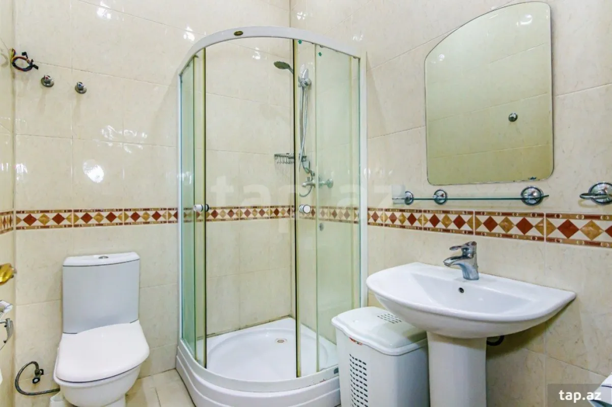 Kirayə verilir 2 otaqlı mənzil 75 m²