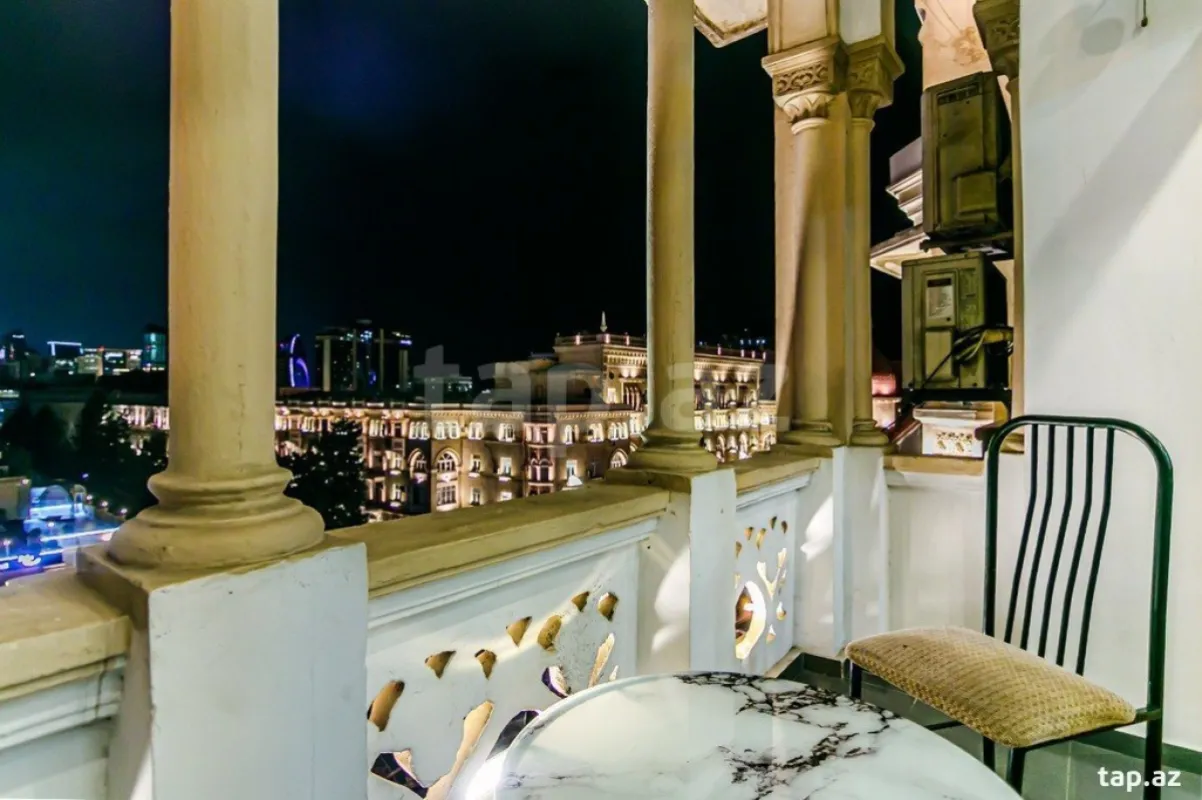 Kirayə verilir 2 otaqlı mənzil 70 m²