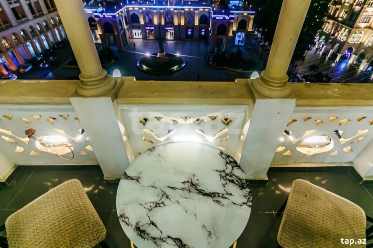 Kirayə verilir 2 otaqlı mənzil 70 m²