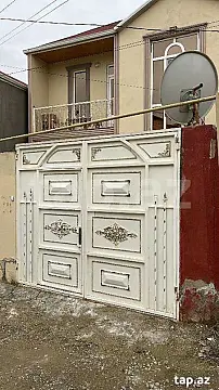 Satılır 4 otaqlı həyət evi