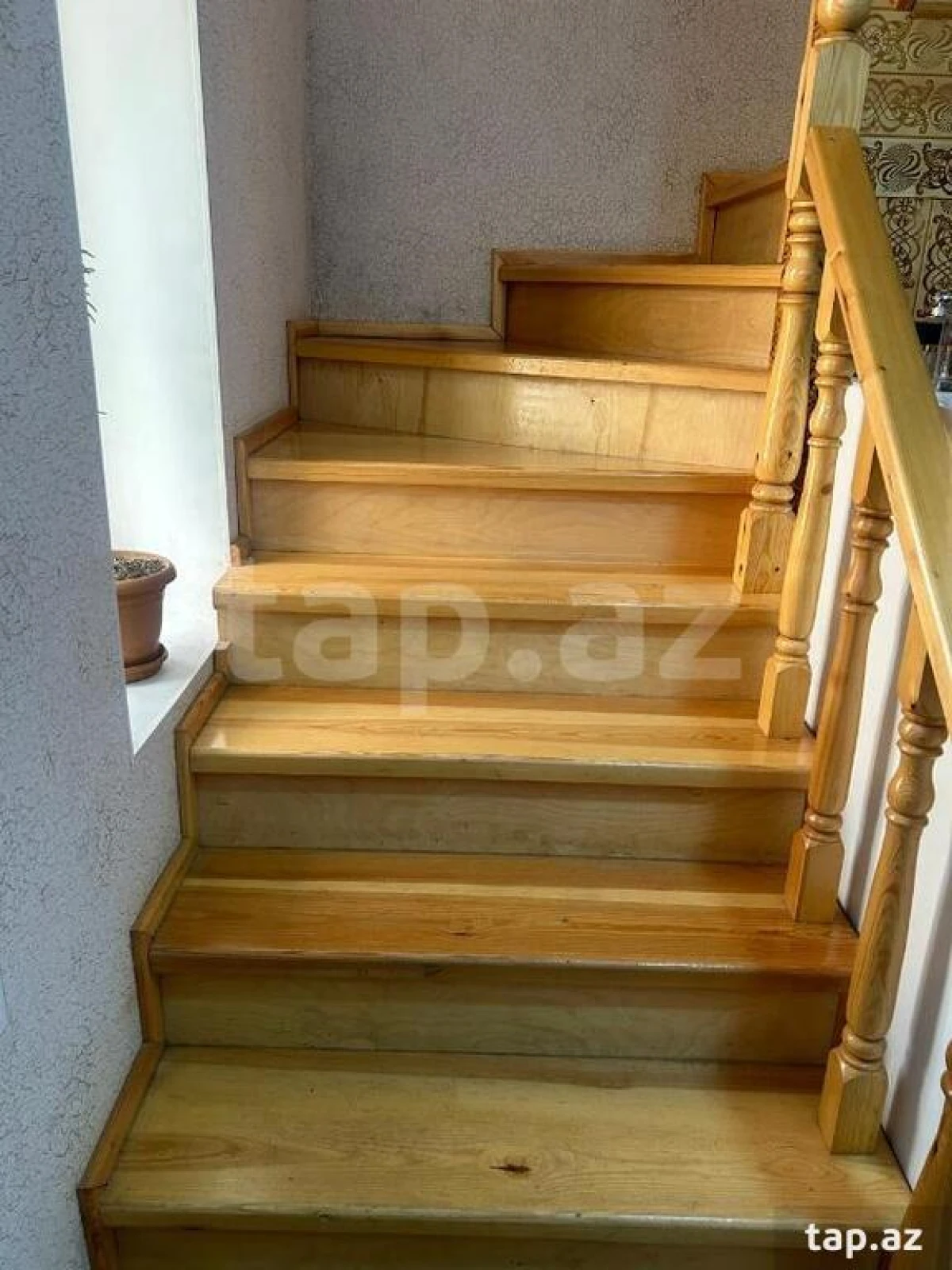 Satılır 4 otaqlı həyət evi