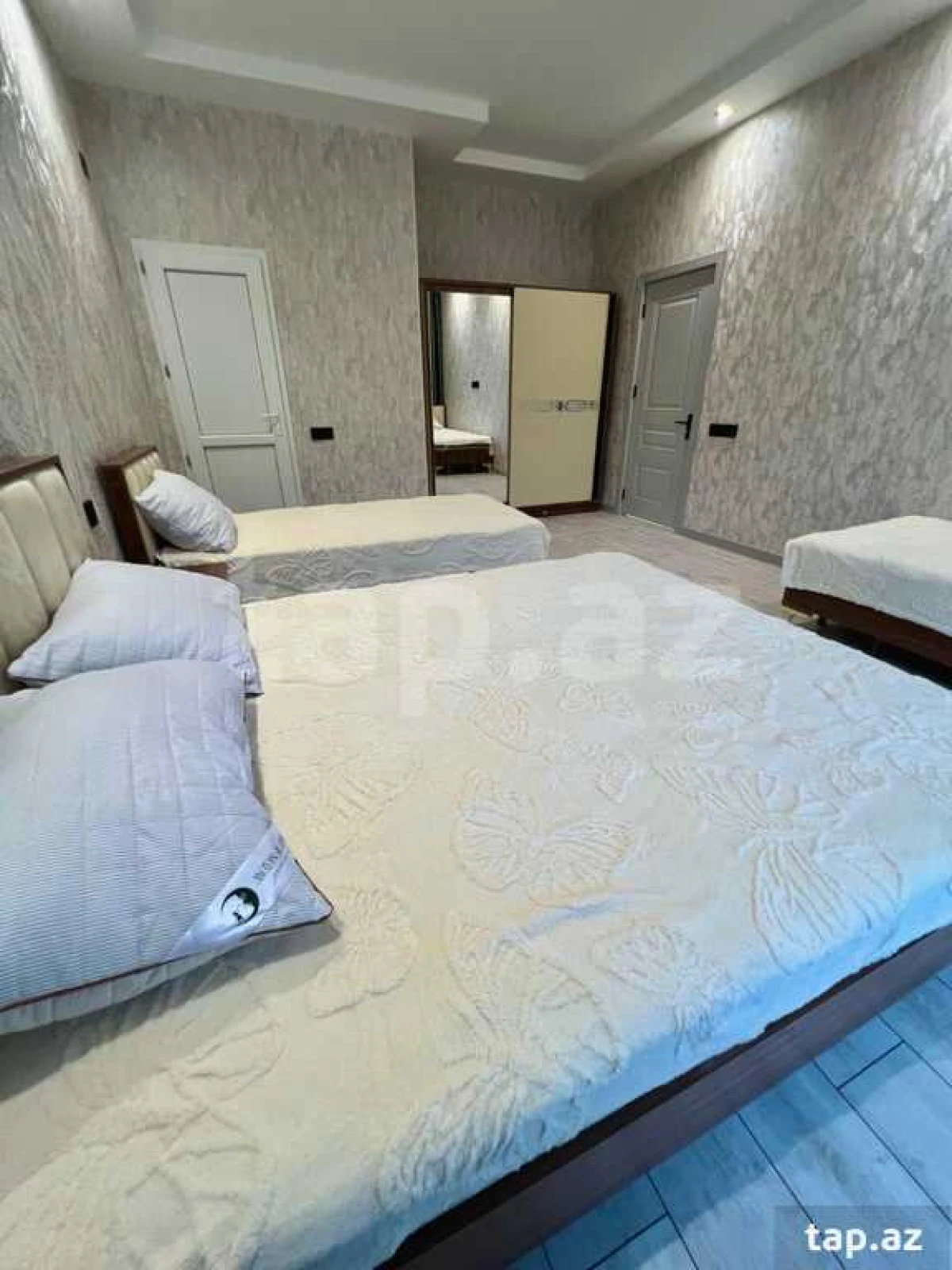 Kirayə verilir 4 otaqlı həyət evi