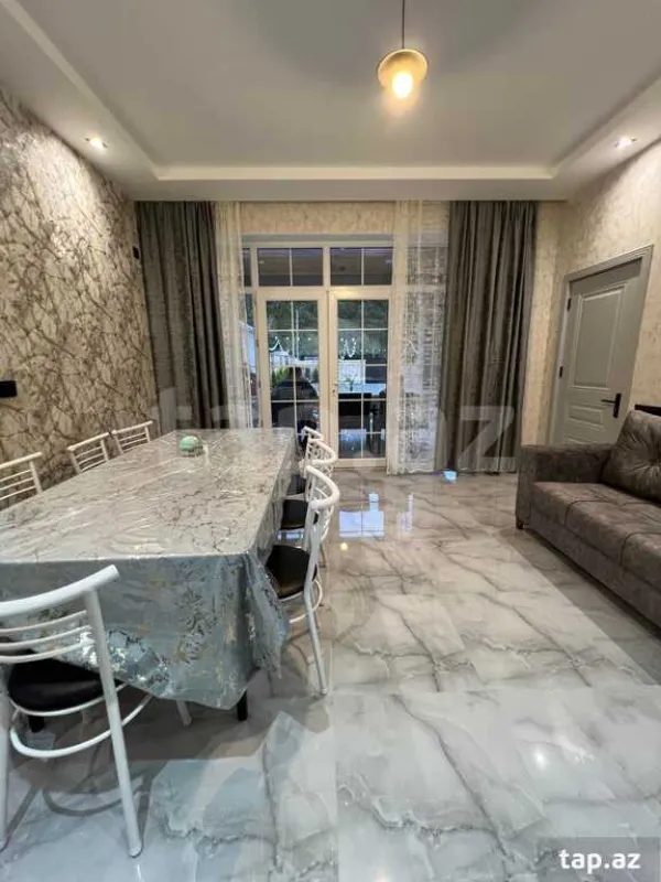 Kirayə verilir 4 otaqlı həyət evi