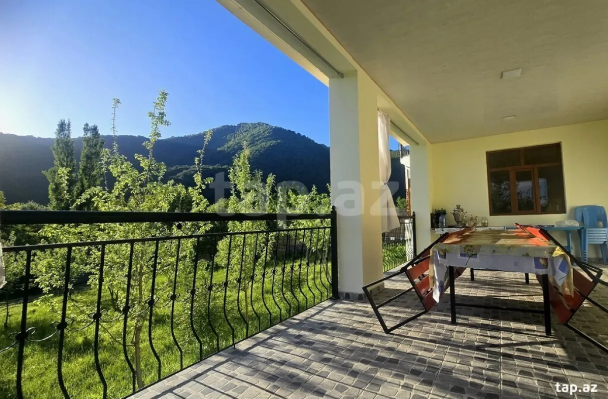 Kirayə verilir 4 otaqlı həyət evi 250 m²