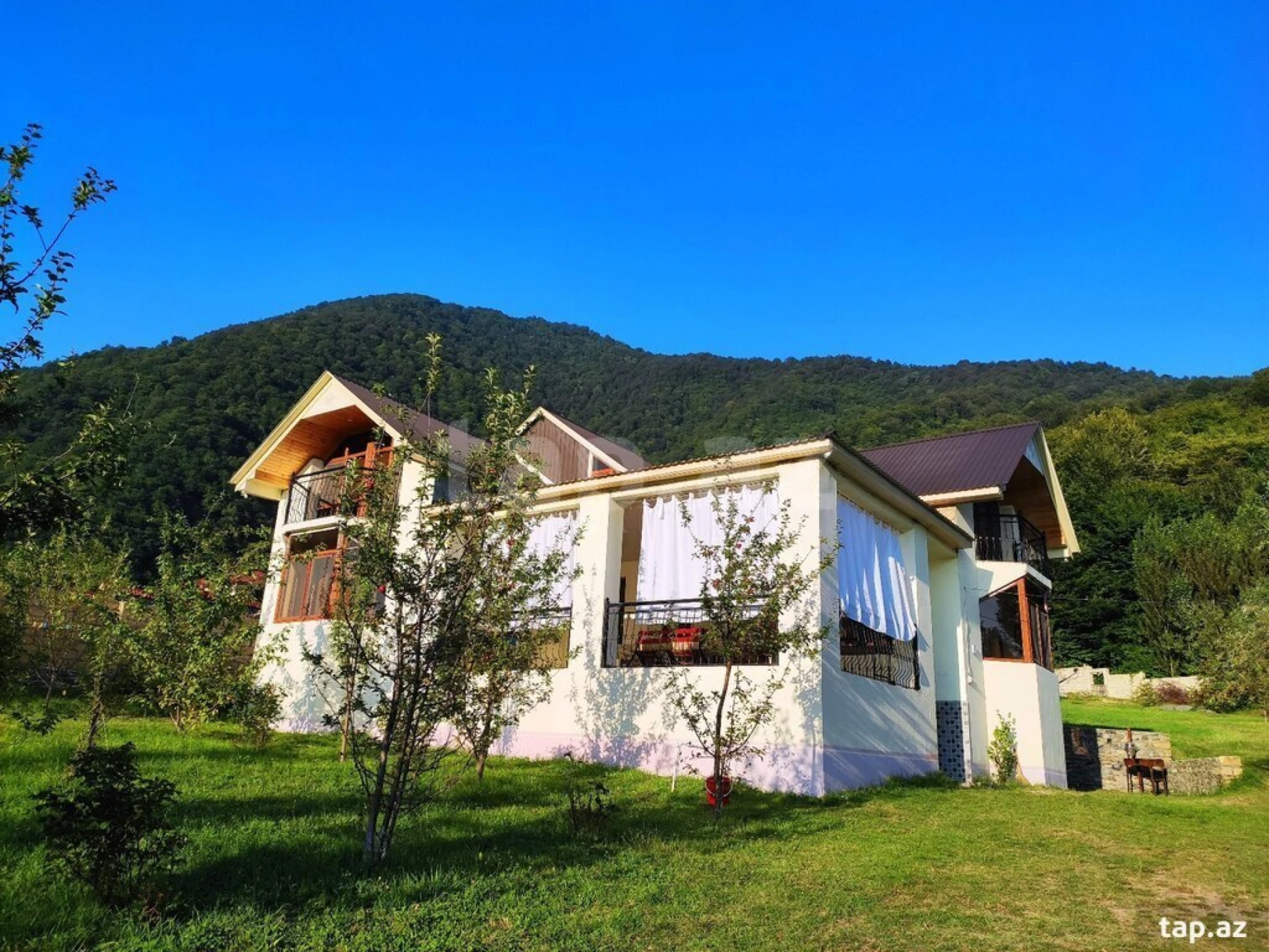 Kirayə verilir 4 otaqlı həyət evi 250 m²