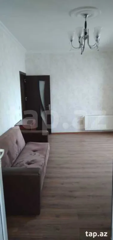 Satılır 2 otaqlı mənzil 47 m²