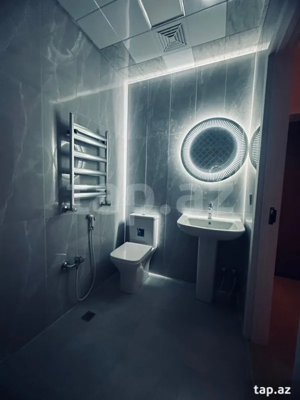 Satılır 1 otaqlı yeni tikili 43 m²