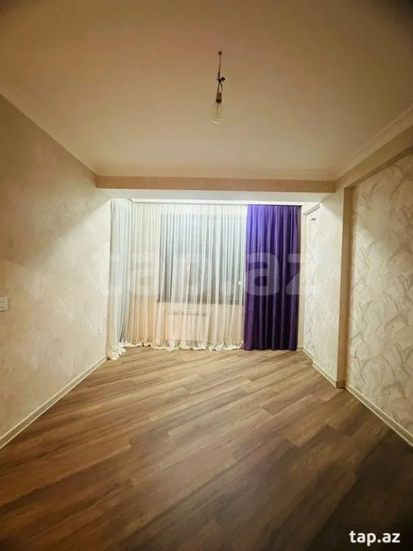 Satılır 1 otaqlı yeni tikili 43 m²