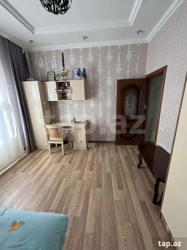Satılır 3 otaqlı yeni tikili 147 m²
