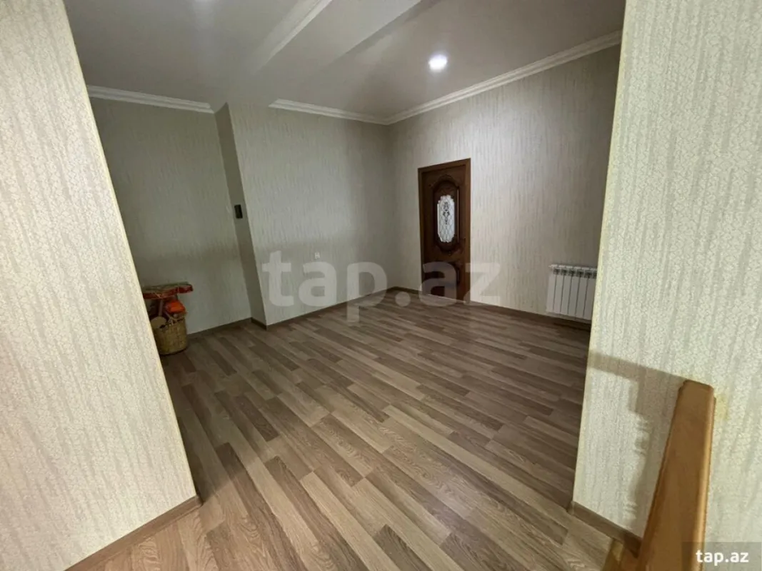 Satılır 3 otaqlı yeni tikili 147 m²