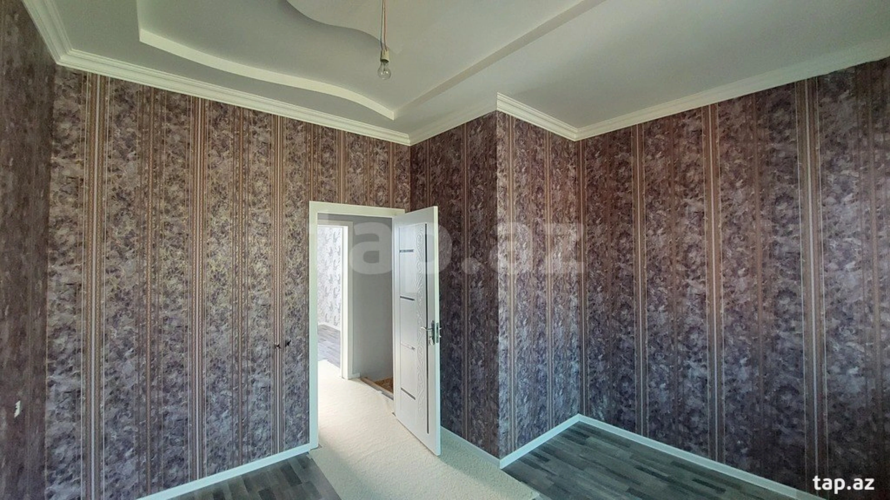 Satılır 3 otaqlı həyət evi