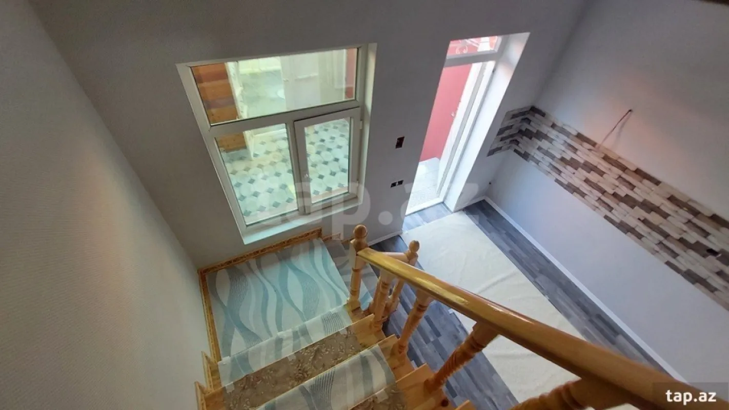 Satılır 3 otaqlı həyət evi