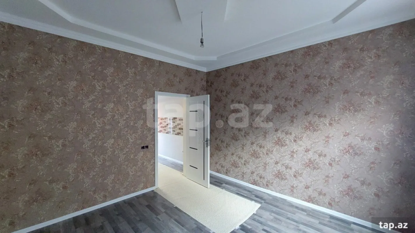 Satılır 3 otaqlı həyət evi