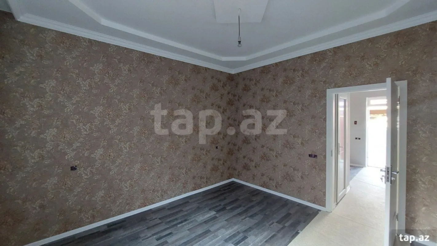 Satılır 3 otaqlı həyət evi