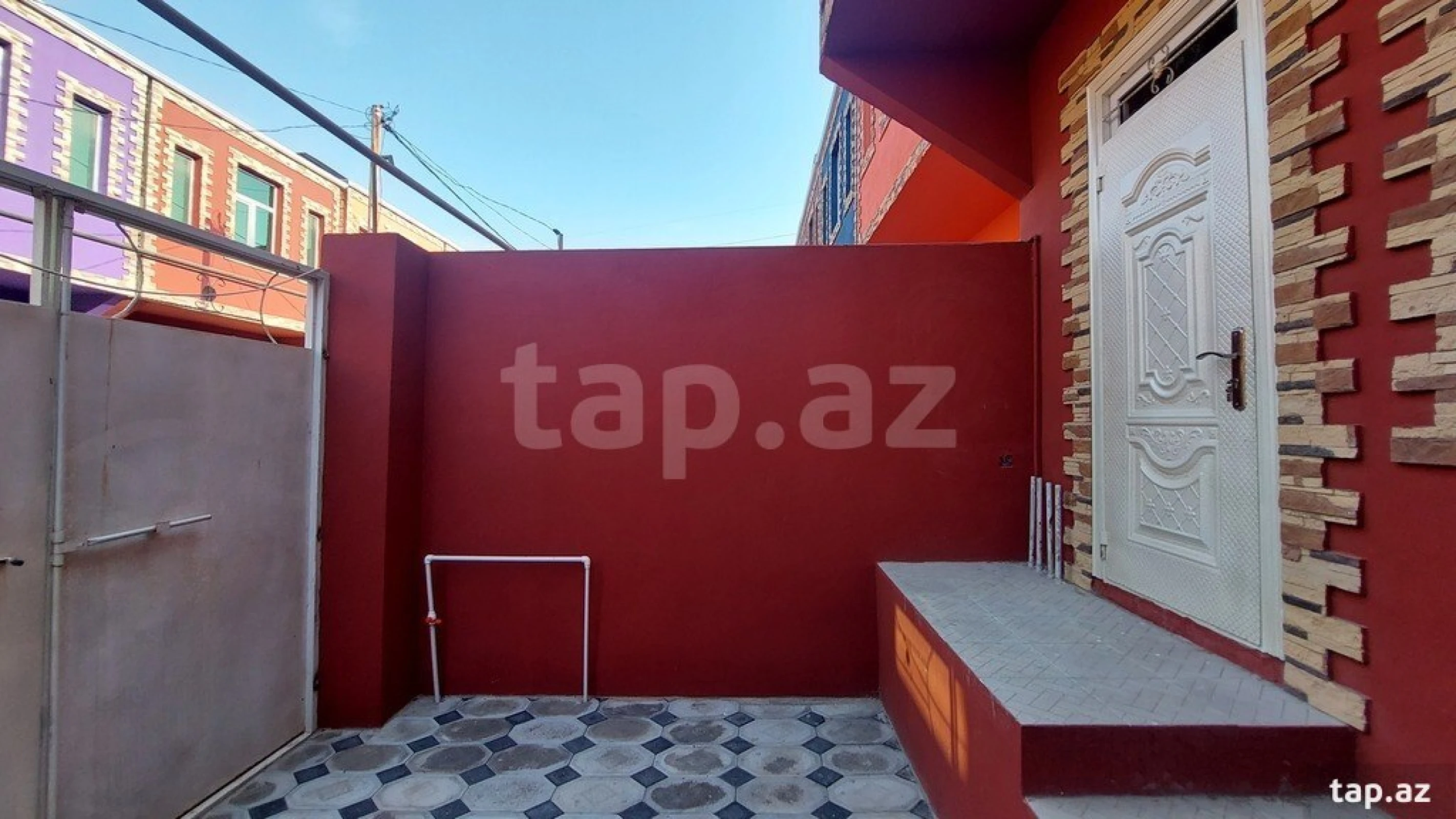 Satılır 3 otaqlı həyət evi