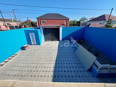 Satılır 4 otaqlı həyət evi