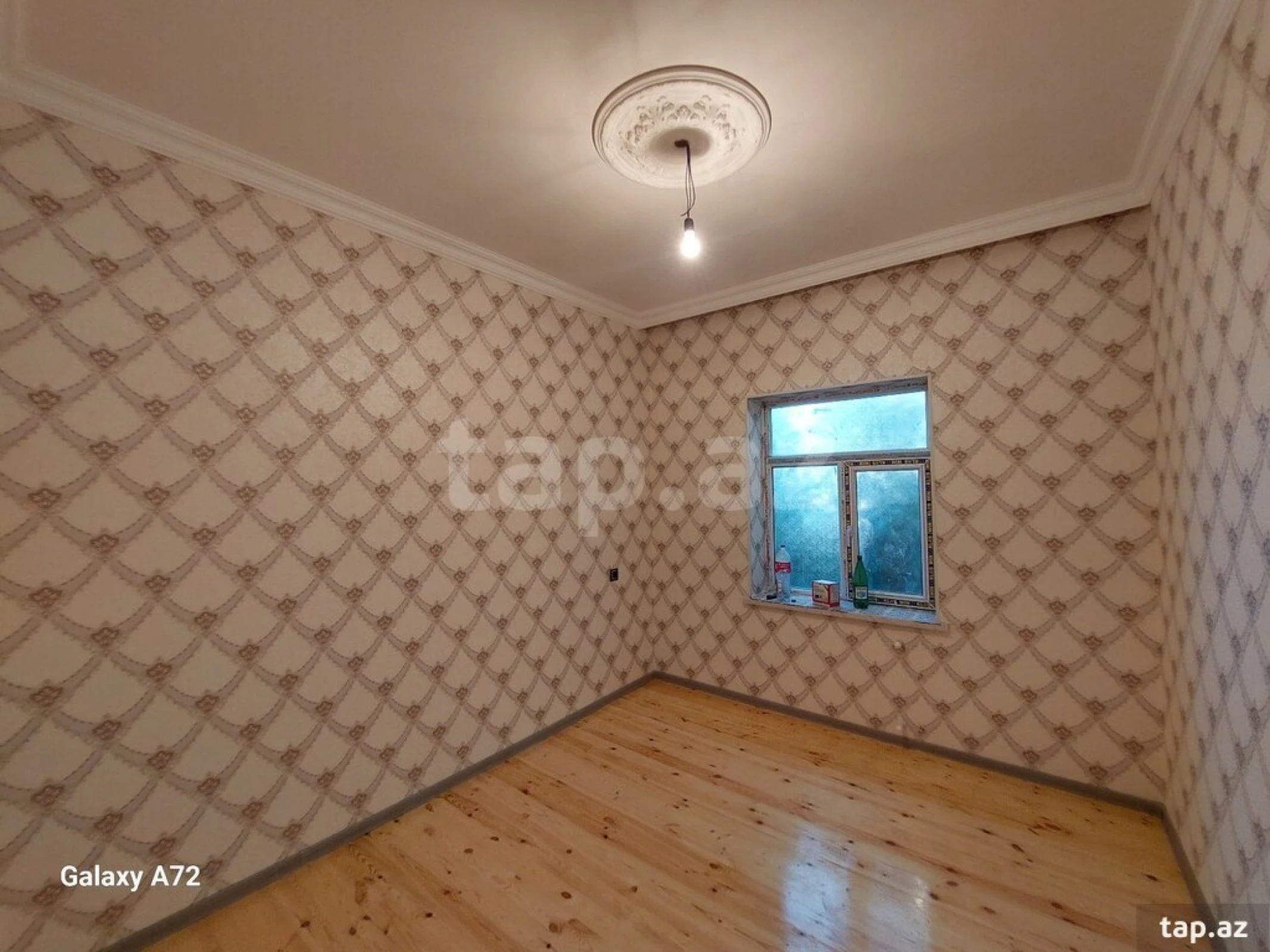 Satılır 4 otaqlı həyət evi