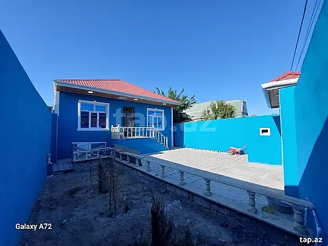 Satılır 4 otaqlı həyət evi