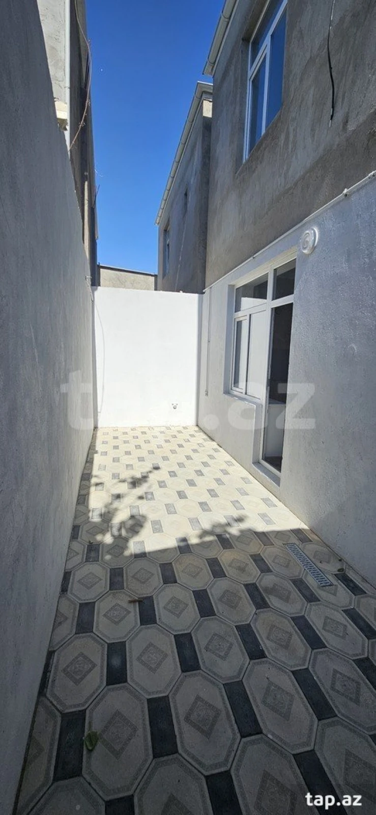 Satılır 4 otaqlı həyət evi