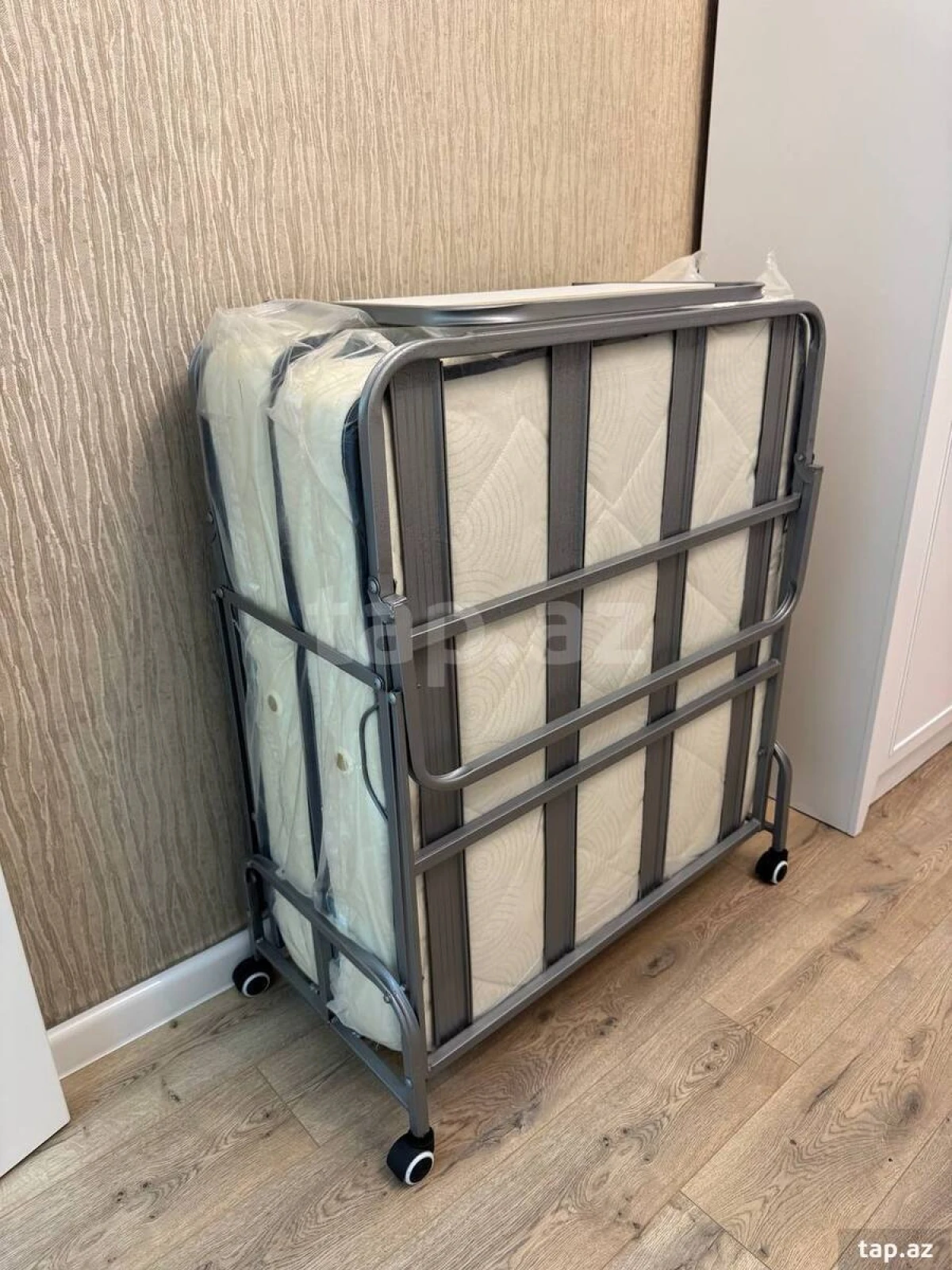 Kirayə verilir 4 otaqlı həyət evi