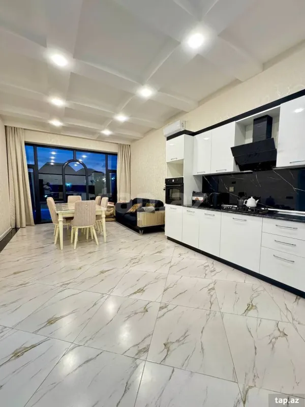 Kirayə verilir 4 otaqlı həyət evi