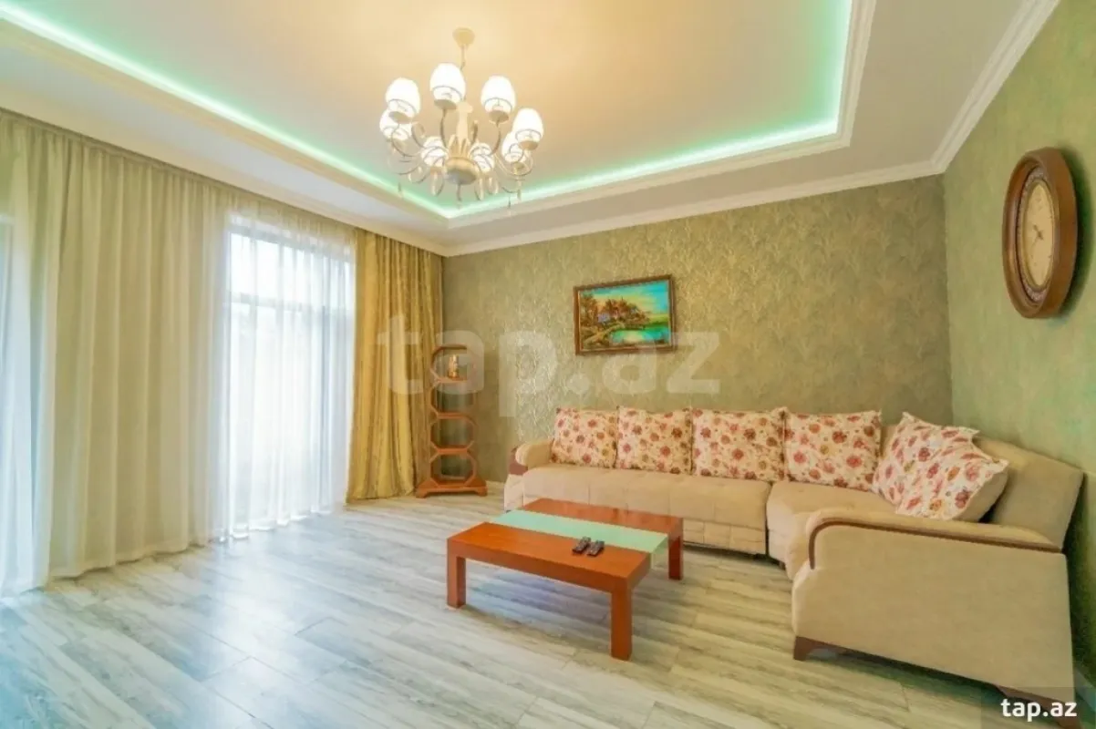 Kirayə verilir 4 otaqlı həyət evi 100 m²