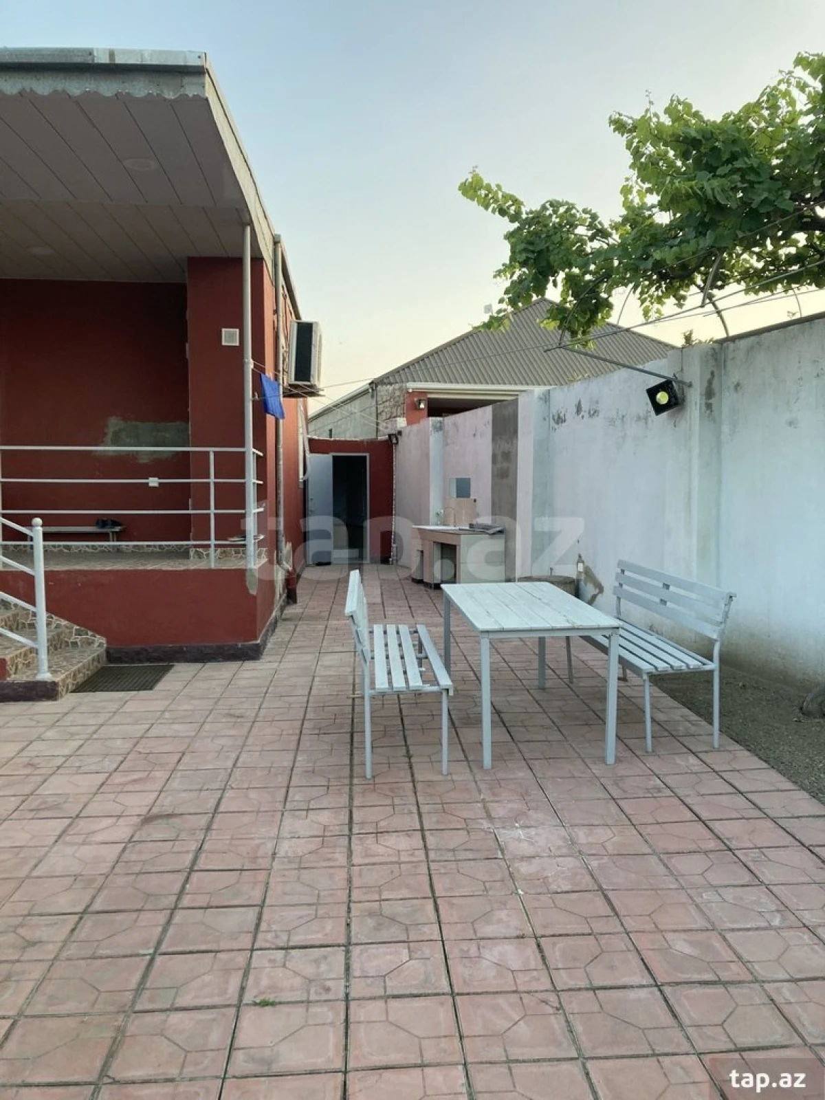 Satılır 3 otaqlı həyət evi